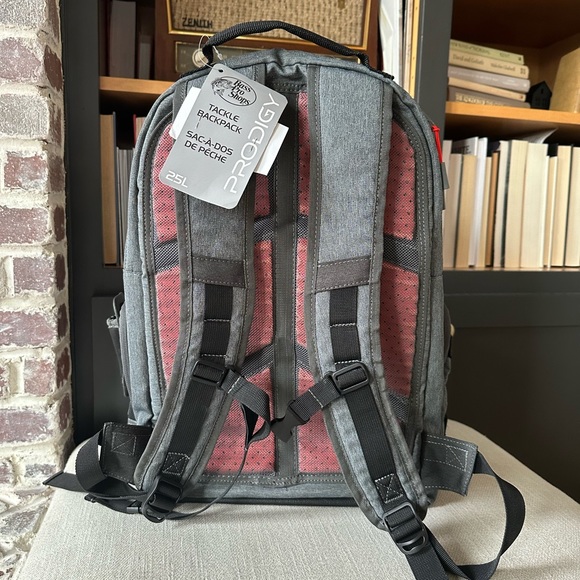 BASS PRO SHOP - Prodigy tackle backpack - Picture 11 of 12
